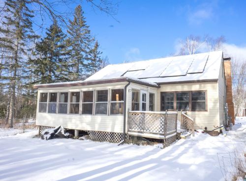 4364 Calvary Rd, Duluth, MN 55803-1258