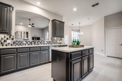 1379 Arbuckle Dr, Frisco TX 75033-1414 exterior