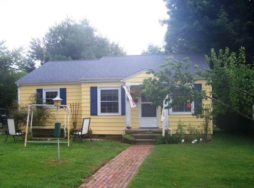 110 Pleasantview St, Versailles, KY 40390-1113