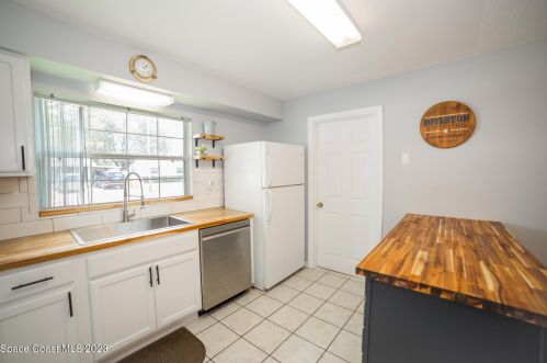 3100 Rosemarie Dr, Titusville FL  32796-2321 exterior