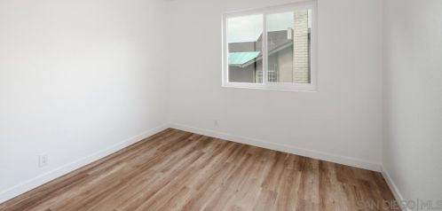 2385 Montcliff Rd, San Diego CA 92139-3915 exterior