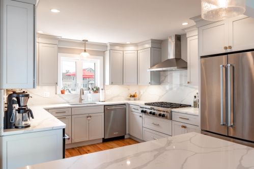 799 Ocean Blvd, Hampton NH  03842-4307 exterior