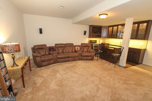 1954 Canyon Creek Rd, Gilbertsville PA  19525-7003 exterior