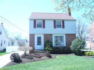 1288 Churchill Rd, Cleveland, OH 44124-1306
