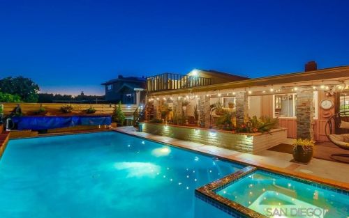 6885 Rockglen Ave, San Diego, CA 92111-4111