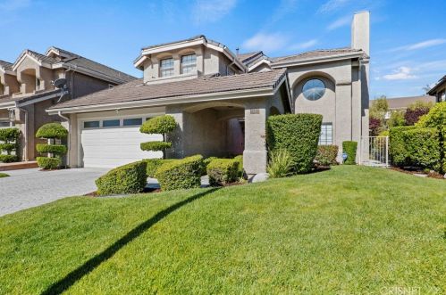 25315 Keats Ln, Santa Clarita, CA 91381-1502