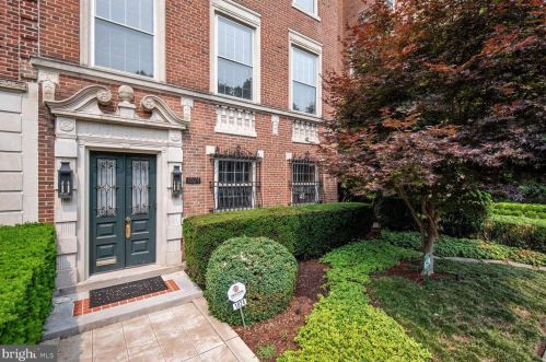 1824 24th St, Washington, DC 20002-1904