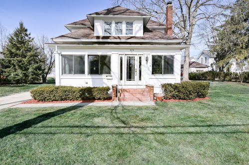 519 Mulberry St, Lake Mills, WI 53551-1327