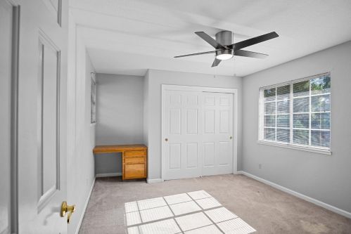 1840 Paddock Ln, Turlock CA  95382-2958 exterior