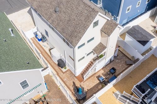203 Fort Ave, Pelican Island, NJ 08751-1407