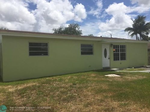 6444 20th Ct, Hollywood, FL 33023-2802