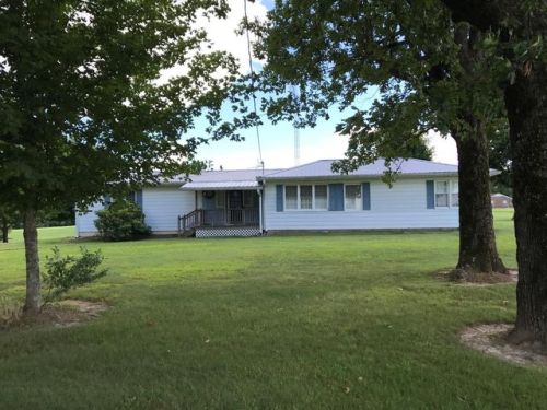 427 Chief Creek Rd, Lawrenceburg, TN 38464-6925