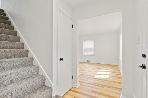 189 Orch Dr, Pittsburgh PA 15228-2159 exterior