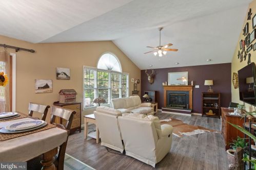 8472 Colfax Dr, Owens VA  22485-7162 exterior