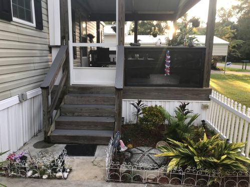 24513 Alligator Rd, Astor, FL 32102-2401
