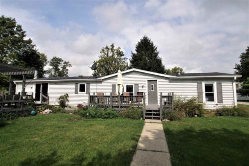 9386 South A St, Forest, IN 46039-9569