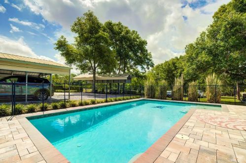 15171 Bailey Hill Rd, Brooksville, FL 34614-2915