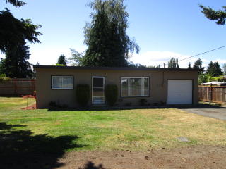 7558 Sunset Cir, Tacoma, WA 98466-3529