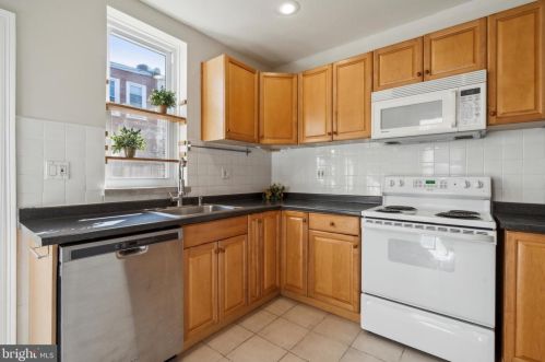5236 Larchwood Ave, Philadelphia PA  19143-1523 exterior