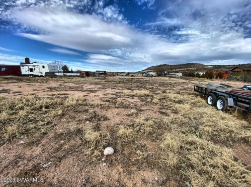 6075 Popies Way, Mcguireville AZ  86335 exterior