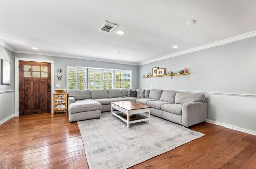 772 104th Ave, Naples FL  34108-3229 exterior