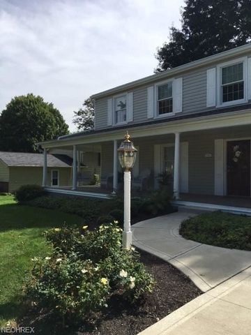 710 Deepwood Dr, Medina, OH 44256-2712