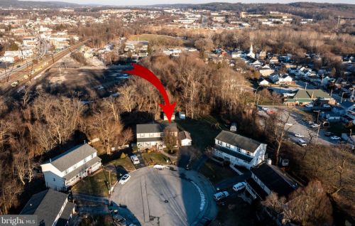 342 Donofrio Dr, Downingtown PA 19335-2854 exterior