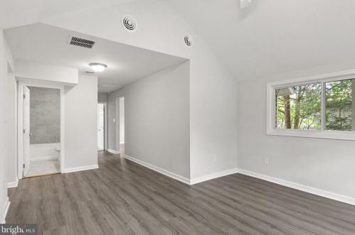 214 Phillips Ave, Browns Mills, NJ 08015-1961