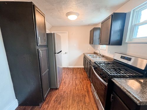 827 Woodward St, Mckeesport PA  15132-1660 exterior