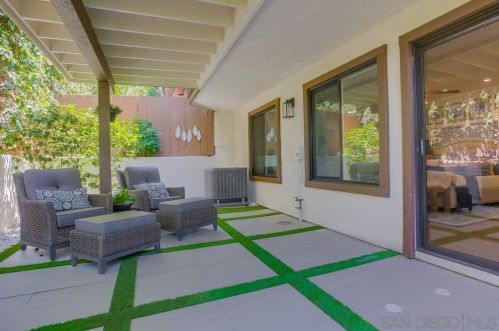 2372 La Costa Ave, Carlsbad CA  92009-6933 exterior