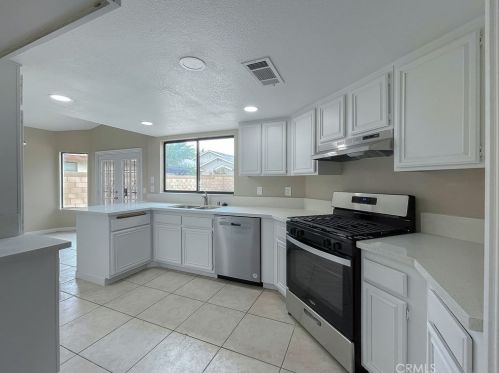 45015 Denmore Ave, Lancaster, CA 93535-2649
