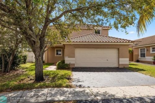 18524 22nd St, Hollywood, FL 33029-3856