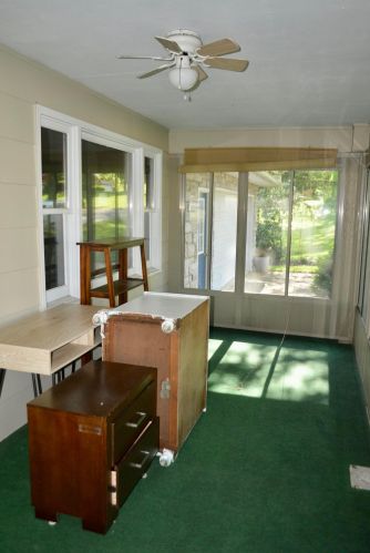 345 Mohican Dr, Crooksville OH  43731-9729 exterior