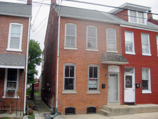 147 8 St, Kinderhook PA  17512-1501 exterior