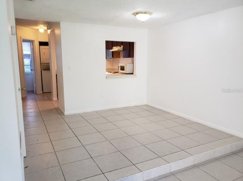 12084 Mendel Dr, Orlando FL  32826-2288 exterior