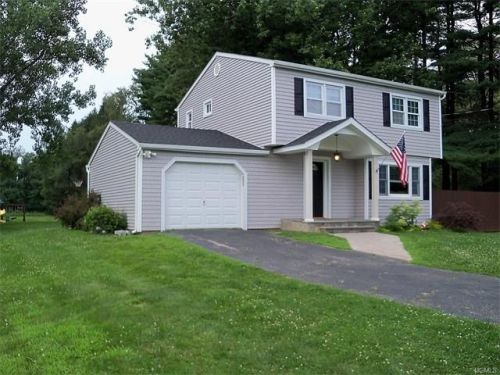 57 Sunny Ln, Stormville, NY 12582-5003