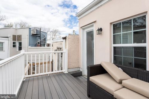 726 24 St, Philadelphia PA 19146-2540 exterior