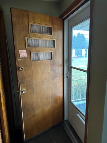 419 Sharon Rd, Moon Twp, PA 15108-2620