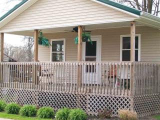 2858 Center St, Reiffsburg, IN 46714-9327