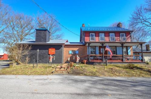 9868 Weiss Rd, Breinigsville, PA 18031-1434