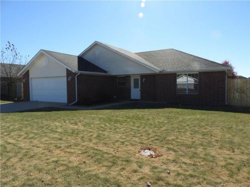 2315 16th St, Bentonville, AR 72712-9583