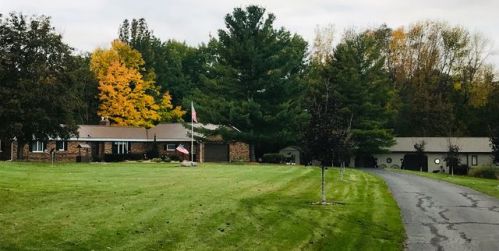 5269 County Line Rd, Luxemburg, WI 54217-9124