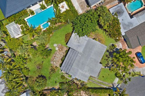 5402 Canyon Trl, West Palm Beach, FL 33405-3253