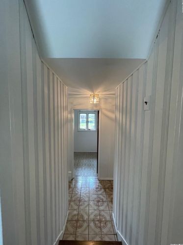 338 Wicks Ave, Babylon NY  11703-1511 exterior