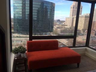 5 Constitution Plz, Hartford CT  06103-1818 exterior