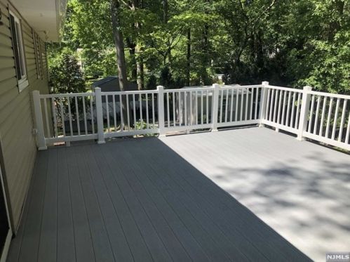 1105 Steuben Ave, N Milford NJ  07646-3264 exterior