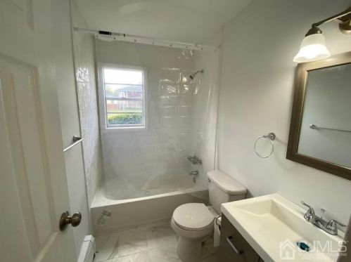 406 Cranbury Rd, East Brunswick NJ  08816-3660 exterior