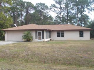 2106 Hamilton Ave, Alva, FL 33920-1822