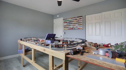 436 Victoria Pl, Vista CA  92084-4427 exterior