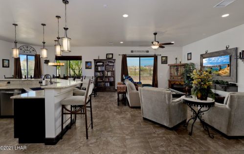 1977 Troon Dr, Lake Havasu City AZ  86404-5972 exterior